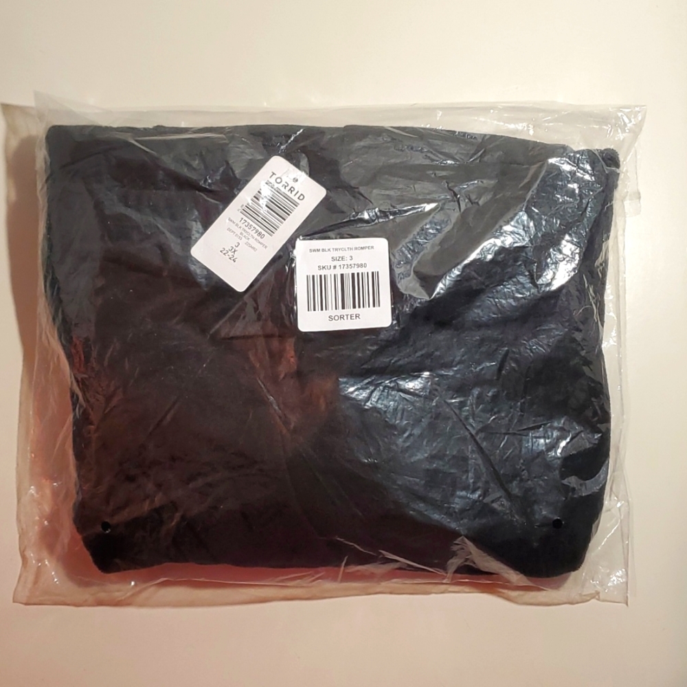 ❤️NWT TORRID PREMIUM SWIM COVER STRAPLESS TERRY ROMPER SHORTS COVER-UP PLUS SIZE - Picture 4 of 11